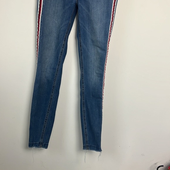 Dynamite denim size28 stretchy jeans - Picture 3 of 7
